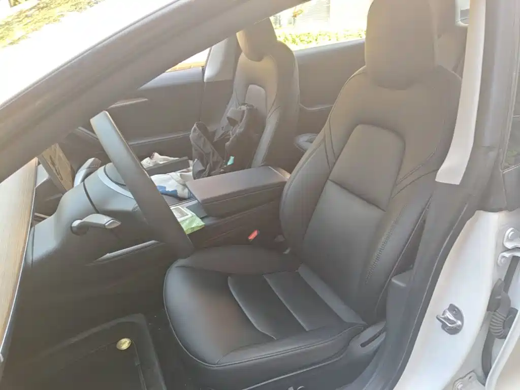 Tesla Model 3 — миниатюра 15