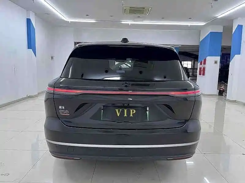 NIO ES8 — миниатюра 9