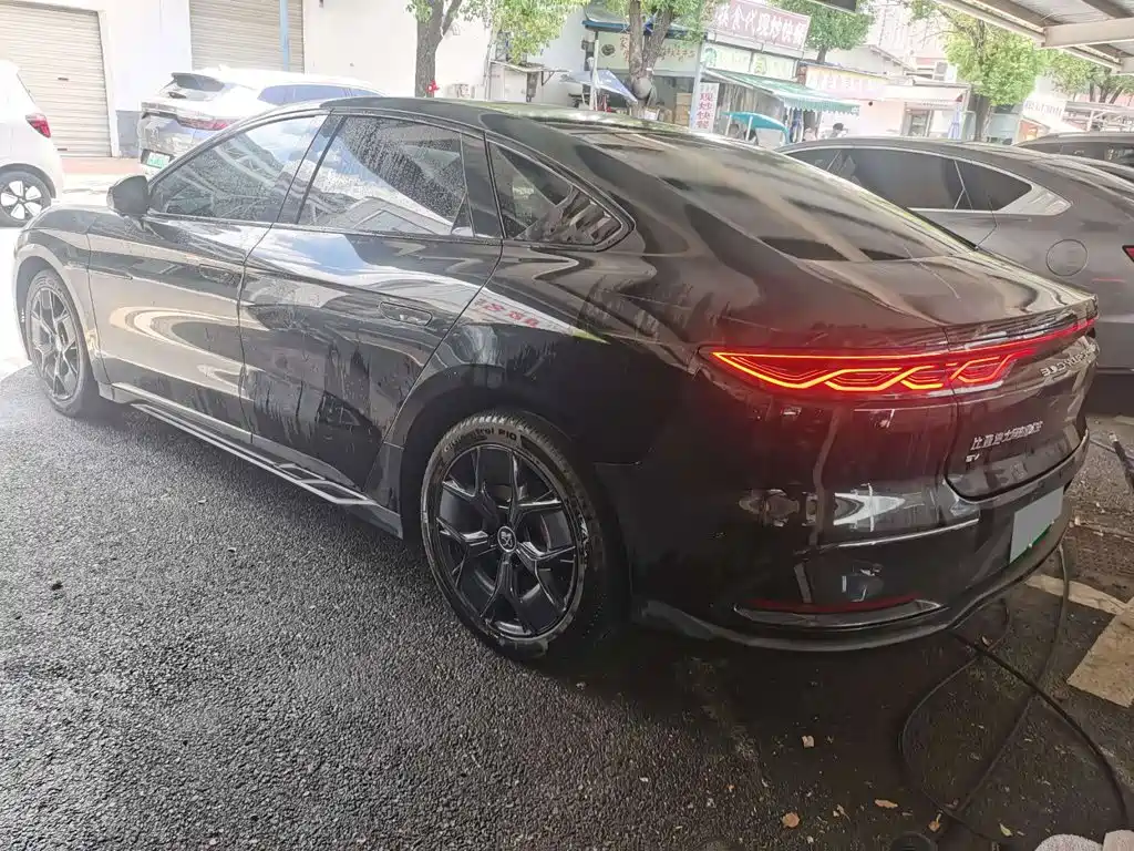 BYD Han — миниатюра 10