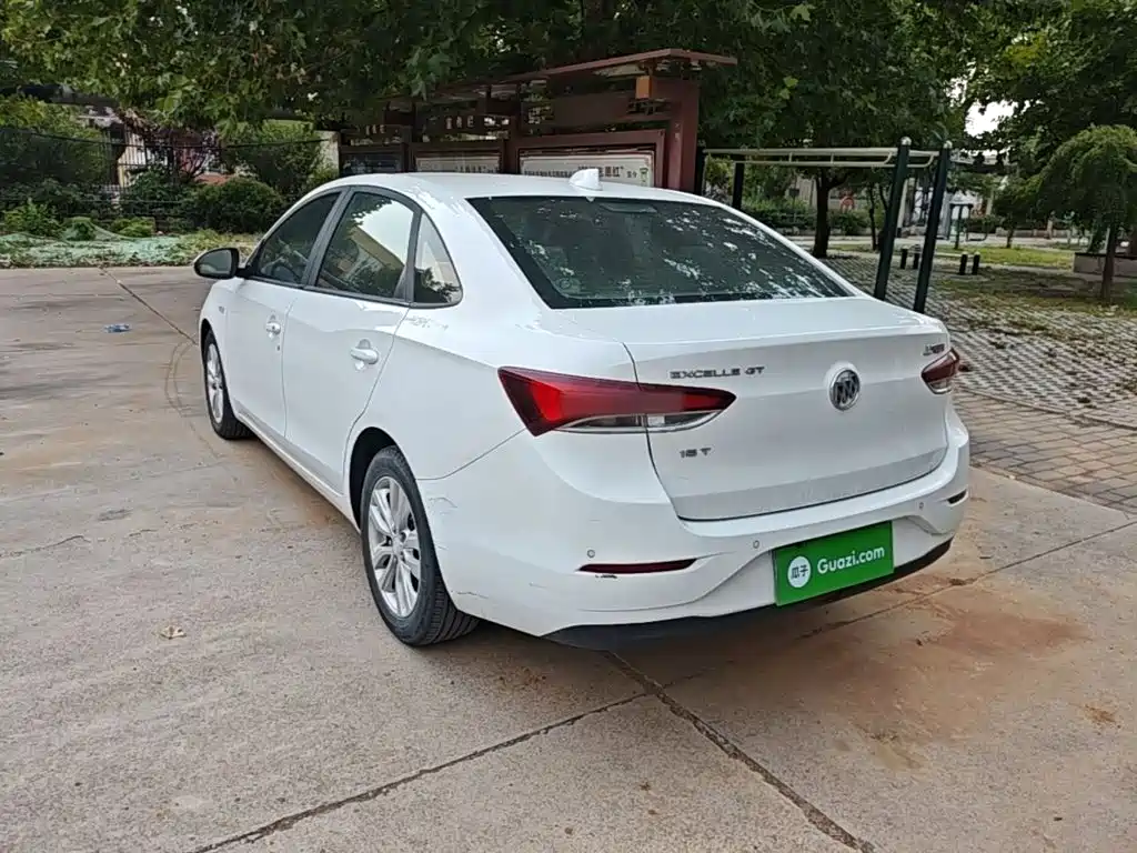 Buick Excelle — миниатюра 5