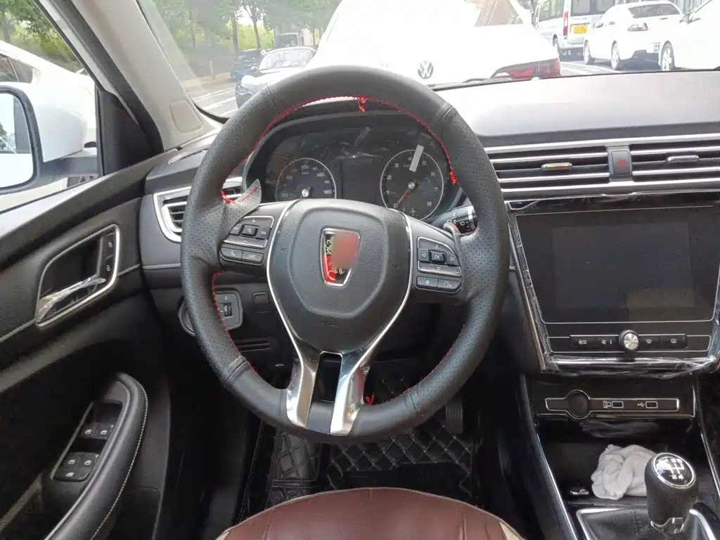 Roewe i5 — миниатюра 3