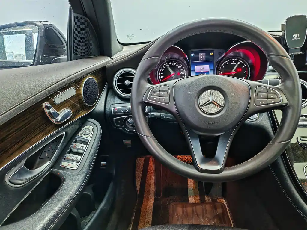 Mercedes-Benz GLC — миниатюра 9
