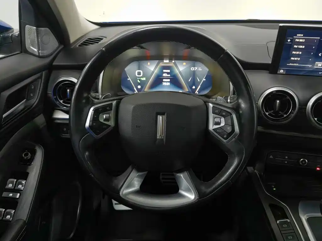 Wey Wey VV6 — миниатюра 11