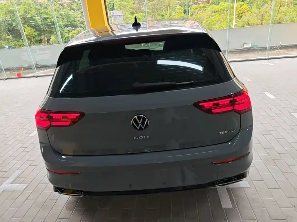 Volkswagen Golf — миниатюра 6