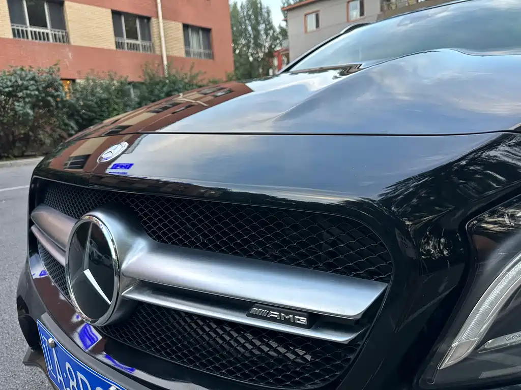 Mercedes-Benz GLA AMG — миниатюра 12