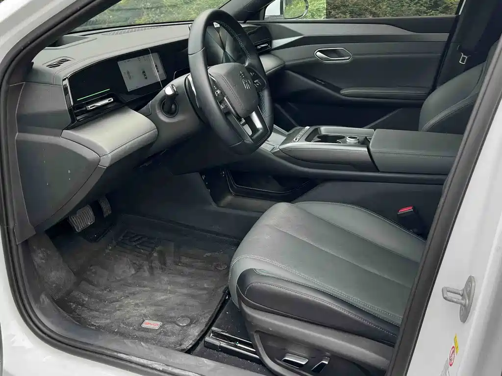 BYD Qin L — миниатюра 10