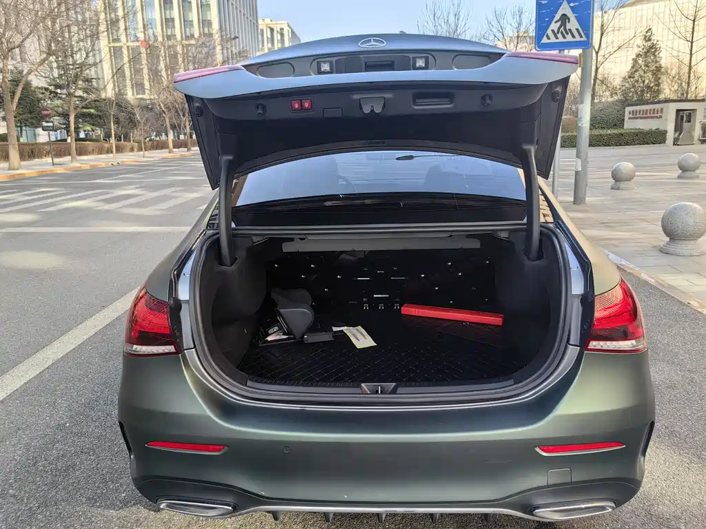 MERCEDES-BENZ A CLASS