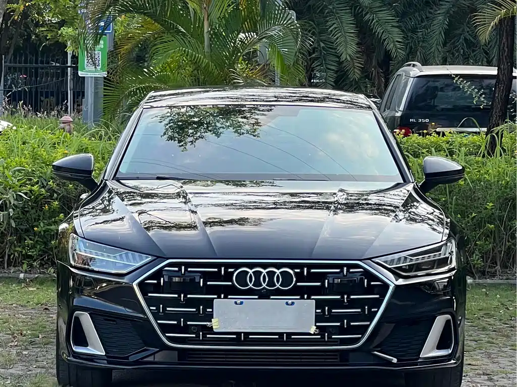 Audi A7L 2022 45 TFSI S-line