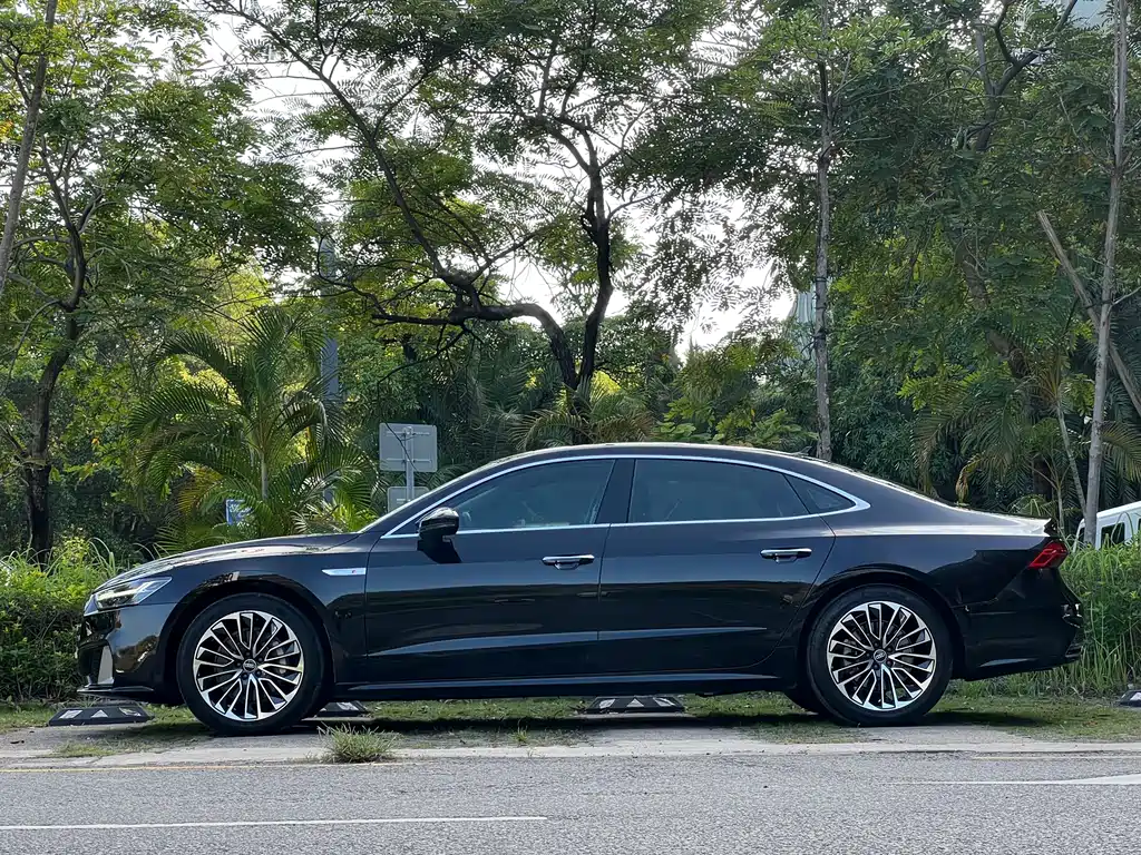 Audi A7L 2022 45 TFSI S-line