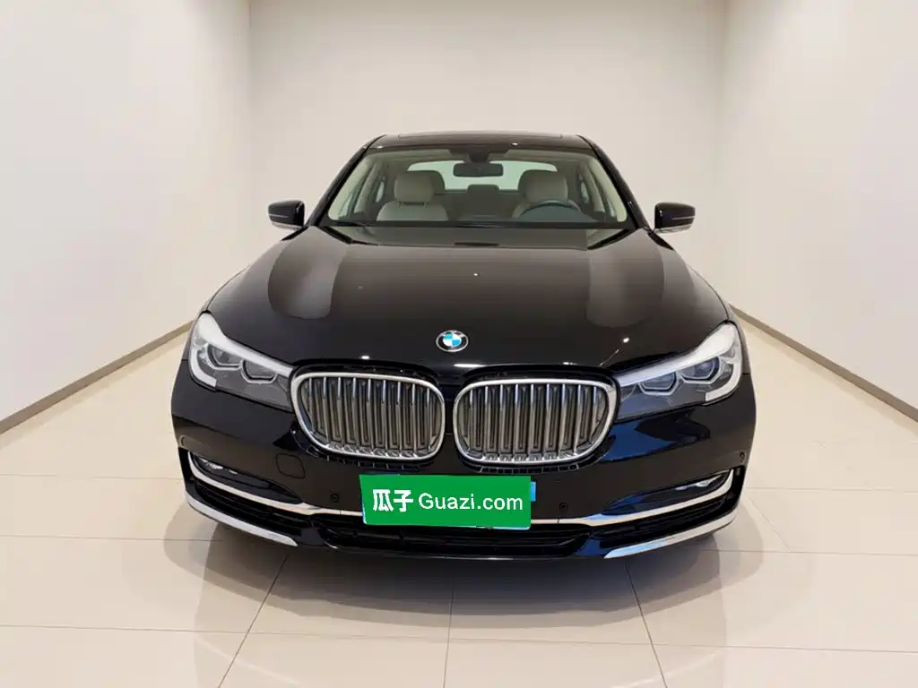 BMW 7 Series — миниатюра 2