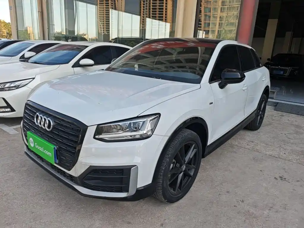 Audi Q2L