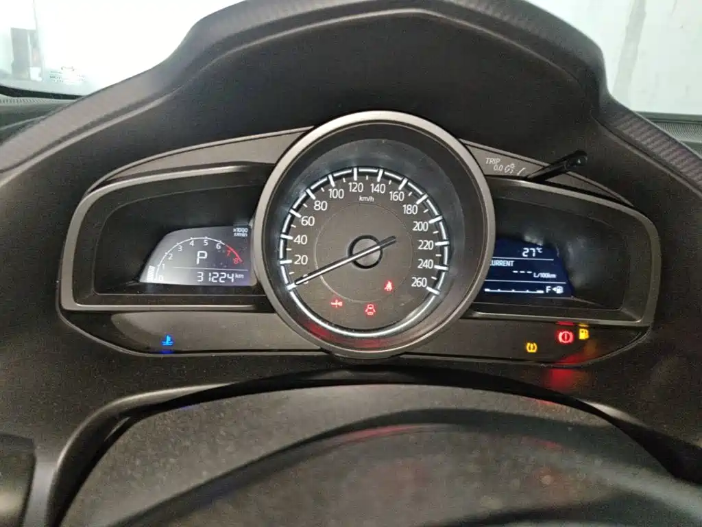 Mazda 3 Axela — миниатюра 12