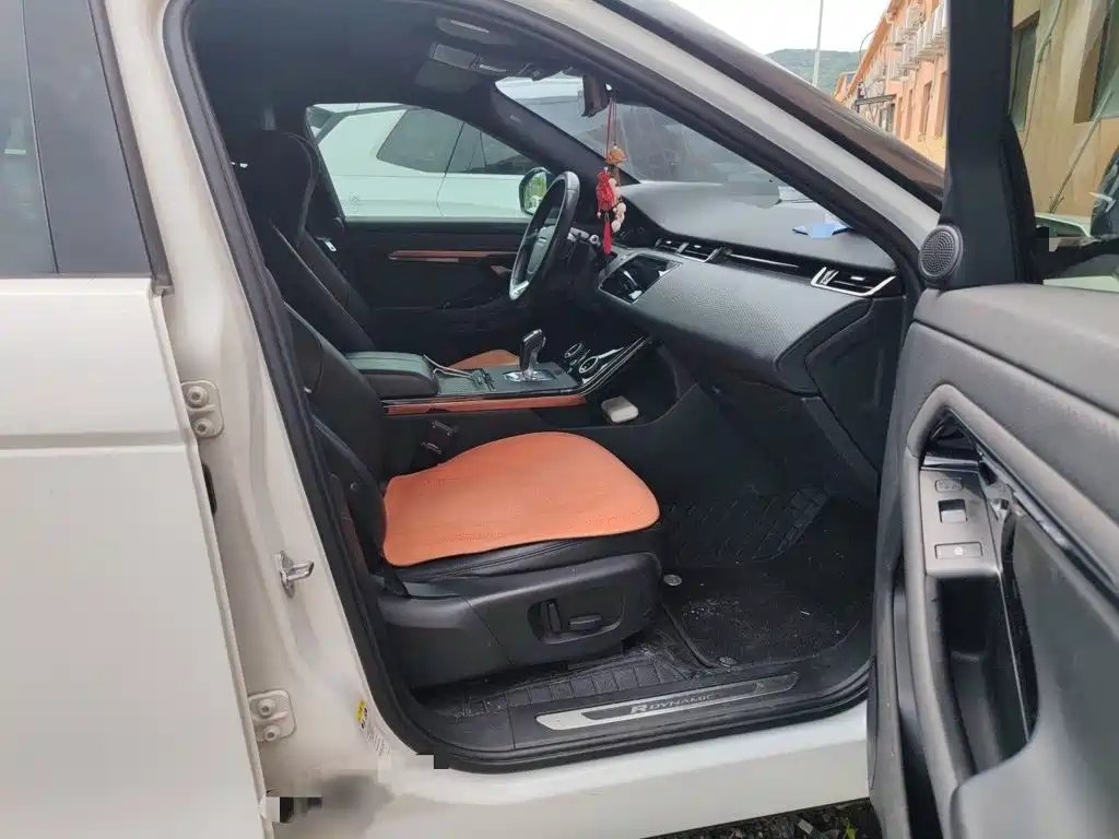 Land Rover Evoque — миниатюра 18