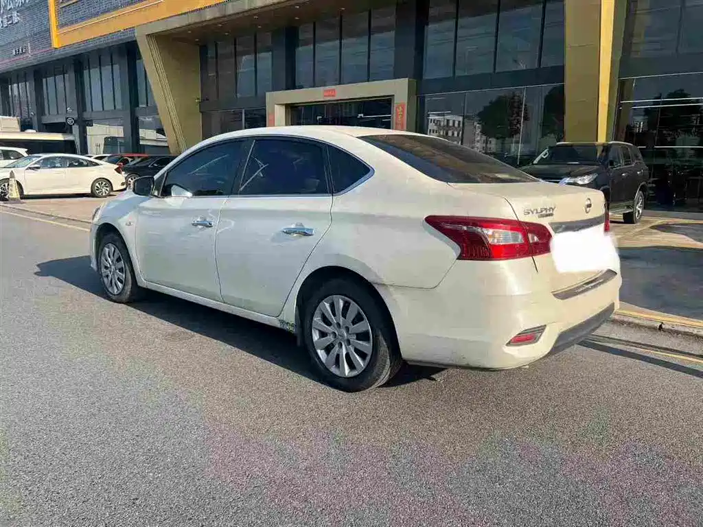 Nissan Sylphy — миниатюра 4