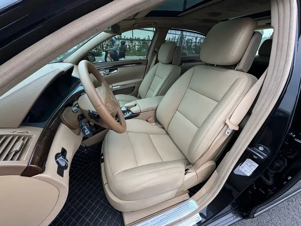 Mercedes-Benz S-Class S 2010 S 300 L Luxury