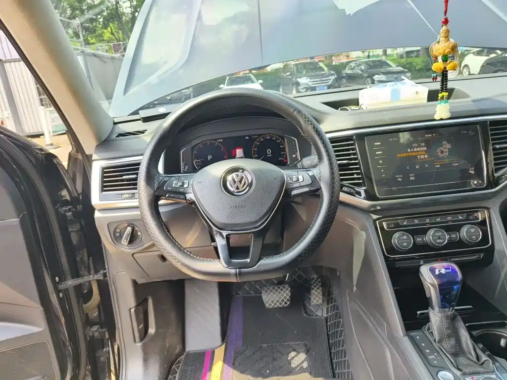 Volkswagen Teramont — миниатюра 11