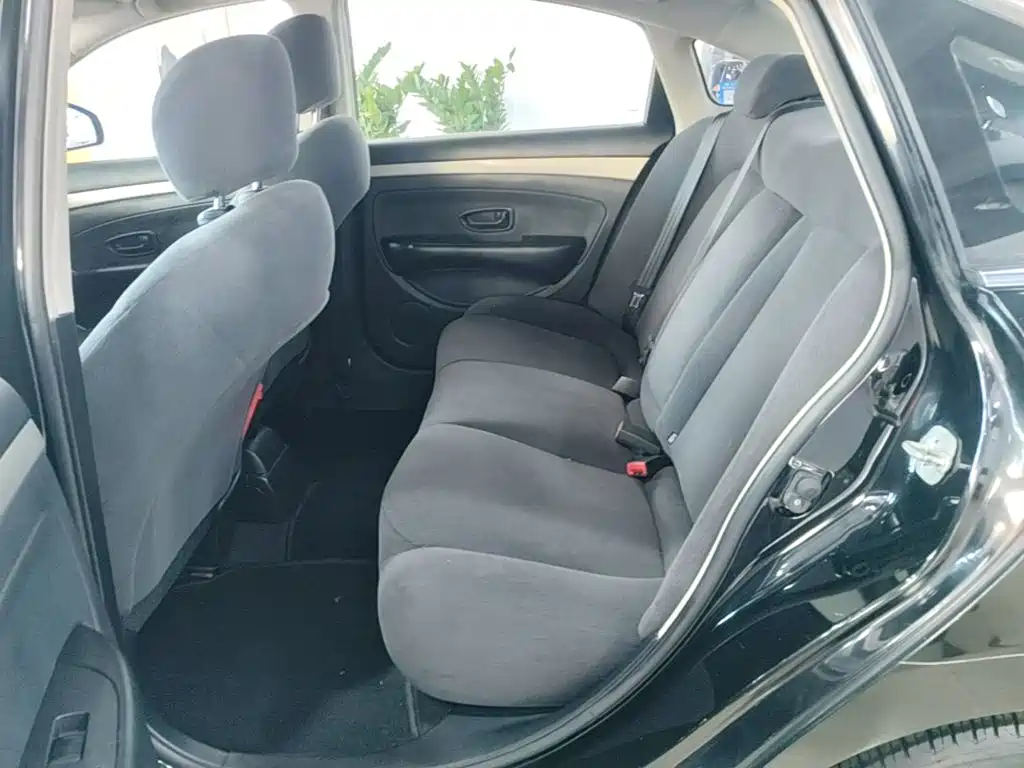 Nissan Sylphy — миниатюра 17