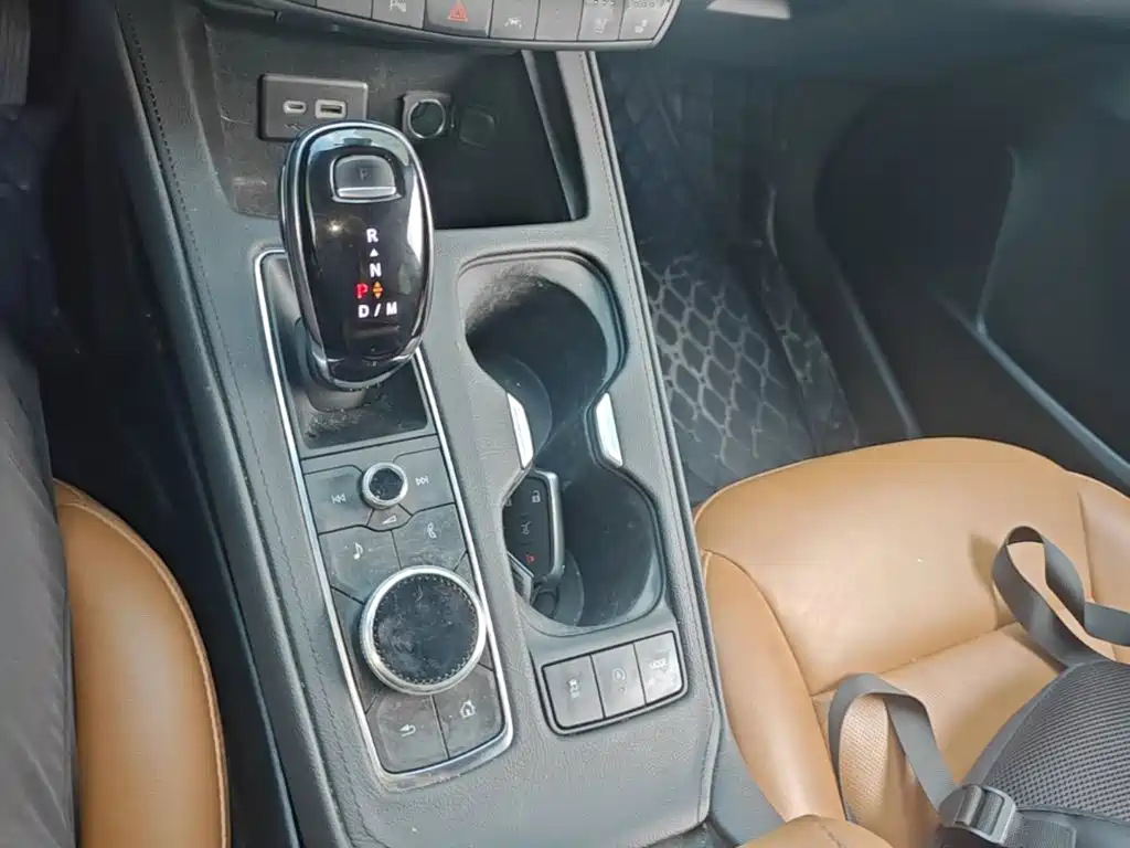 Cadillac XT4 — миниатюра 14