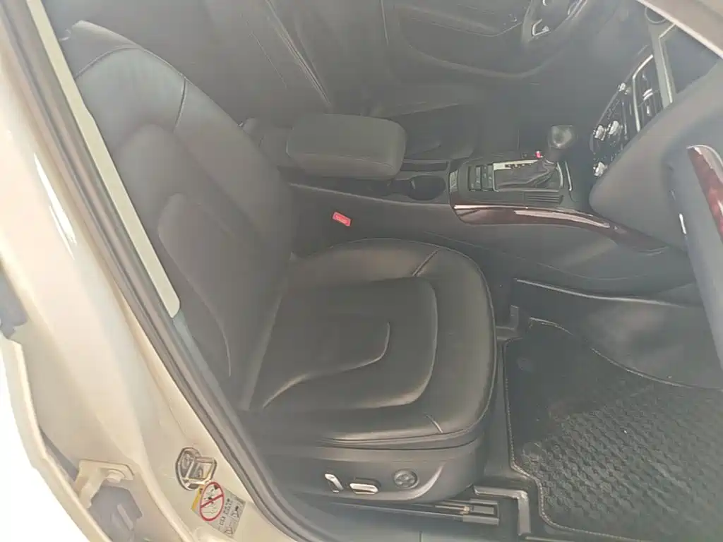 Audi A4L — миниатюра 25
