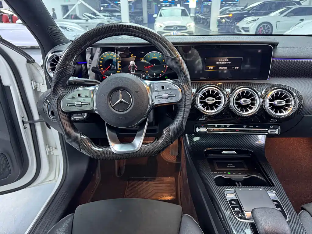 MERCEDES-BENZ A CLASS