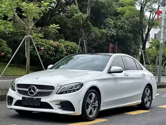 Mercedes-Benz C-Class 2020 C 260 L — фото 1