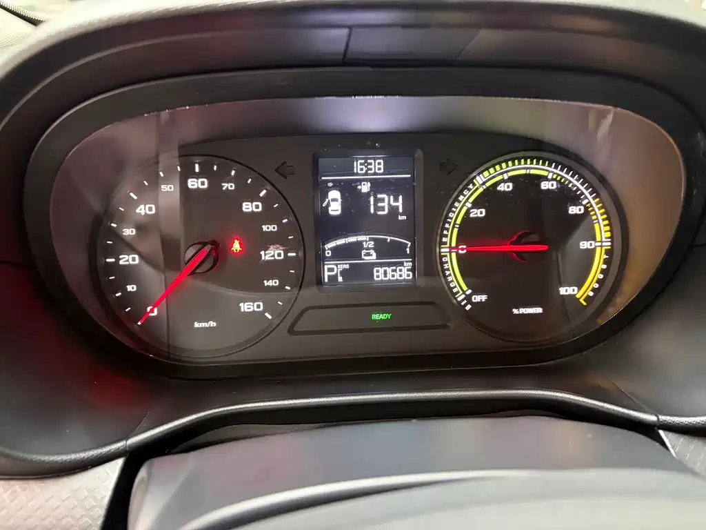 Roewe Clever — миниатюра 7