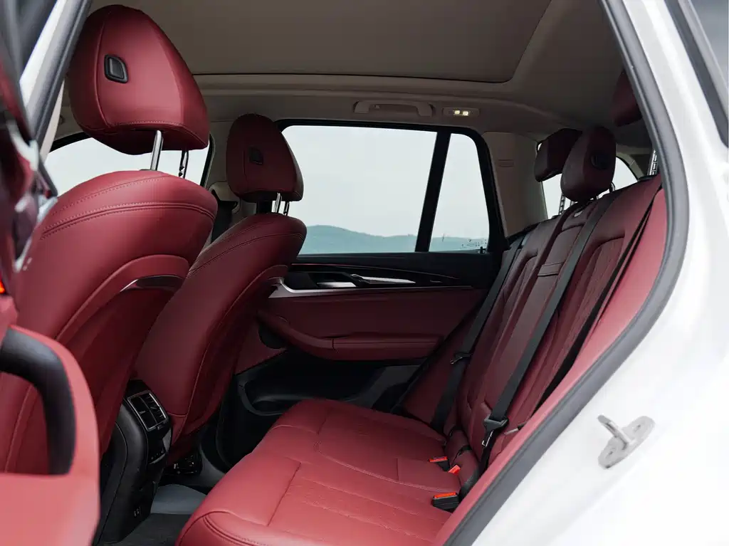 BMW X3 — миниатюра 12