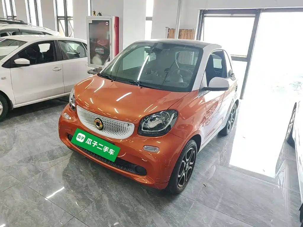 smart Smart Fortwo — миниатюра 2
