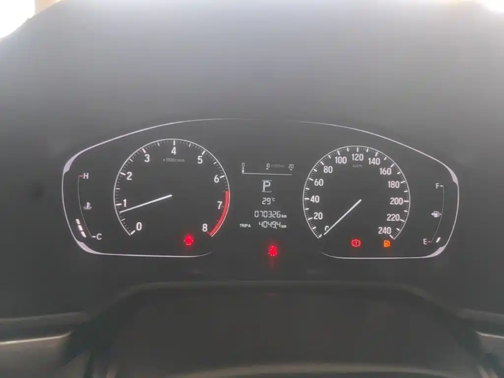 Honda Accord — миниатюра 12