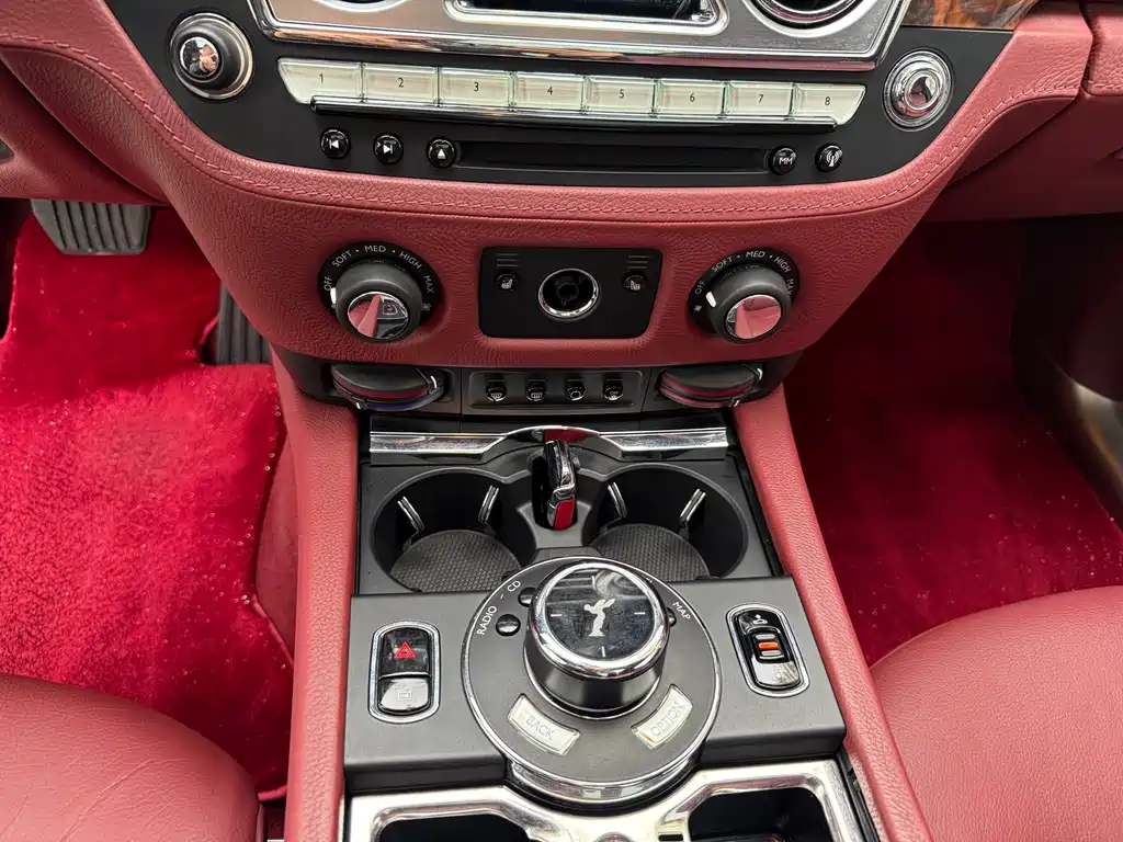 Rolls-Royce Ghost — миниатюра 17