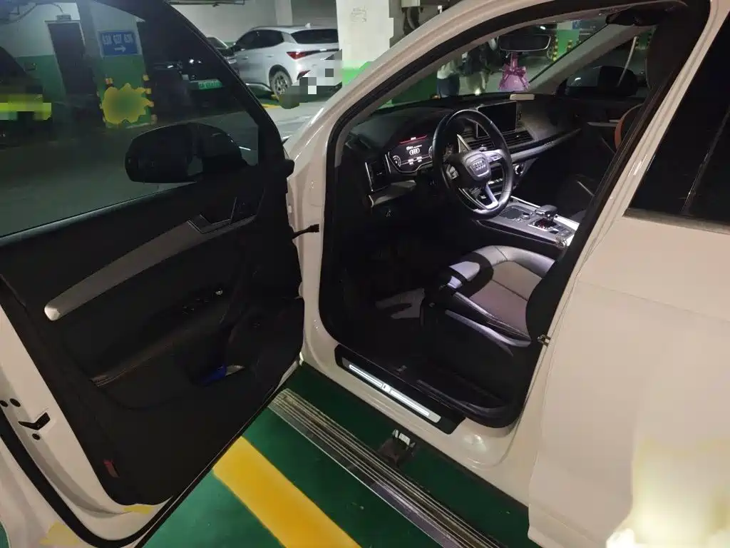 Audi Q5L — миниатюра 14