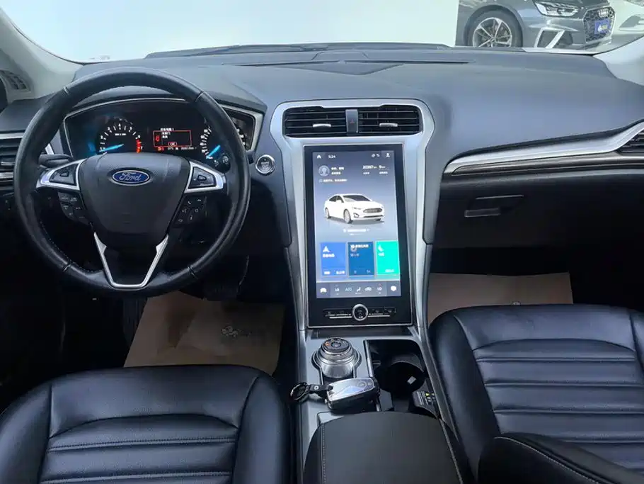 Ford Mondeo — миниатюра 12