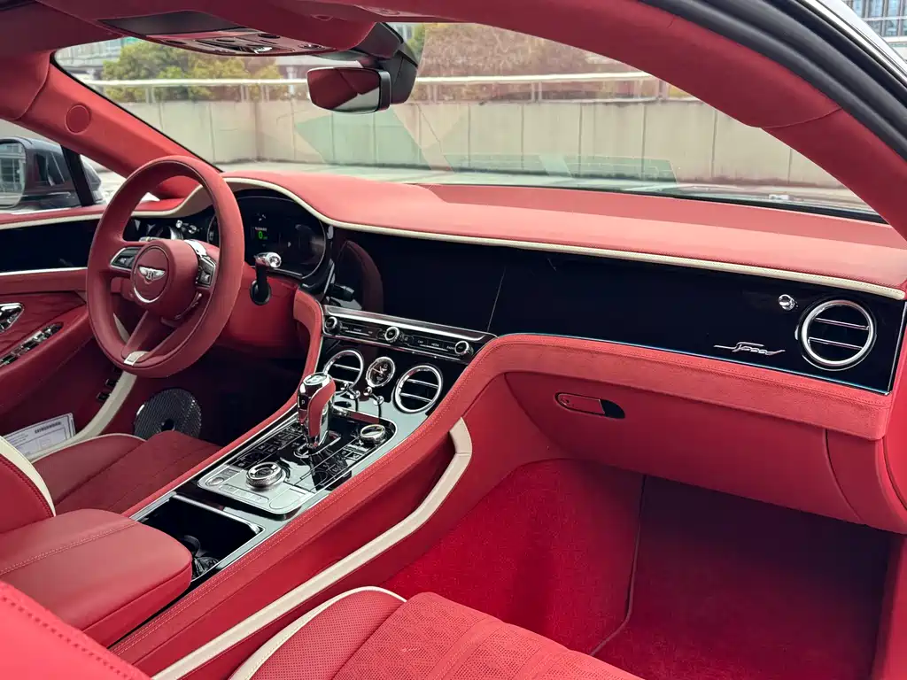 BENTLEY CONTINENTAL PLUG IN HYBRID