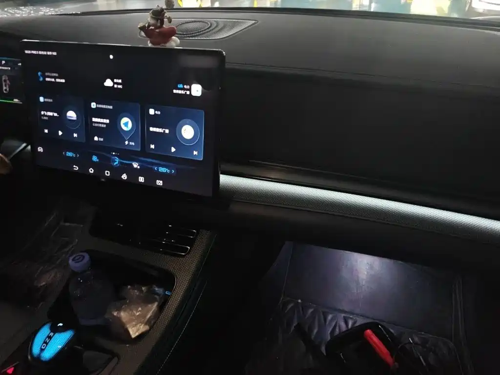 BYD Han — миниатюра 19