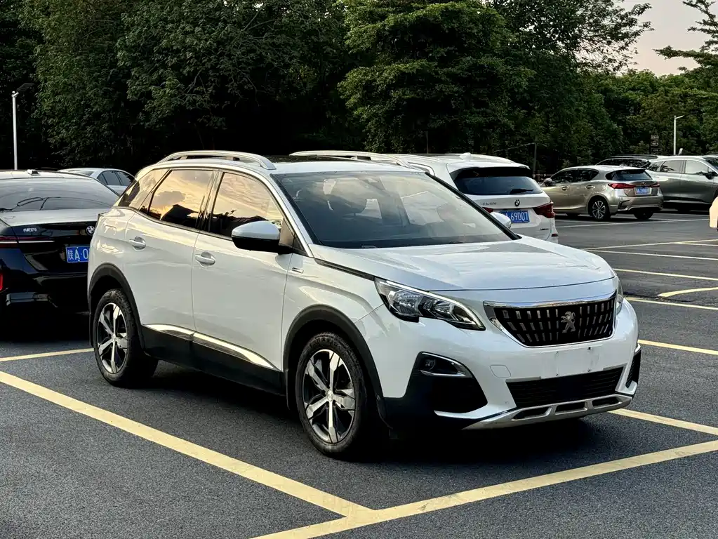 Peugeot 4008 — миниатюра 4