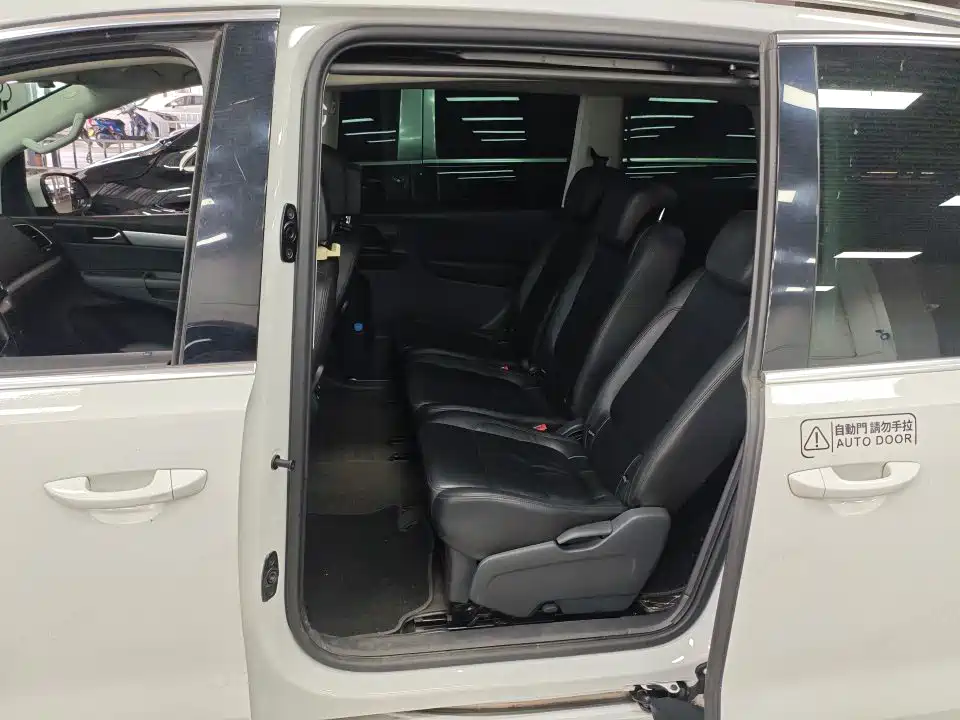 Volkswagen Sharan — миниатюра 5