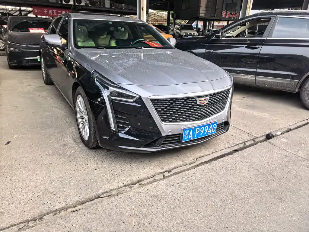 CADILLAC CT6