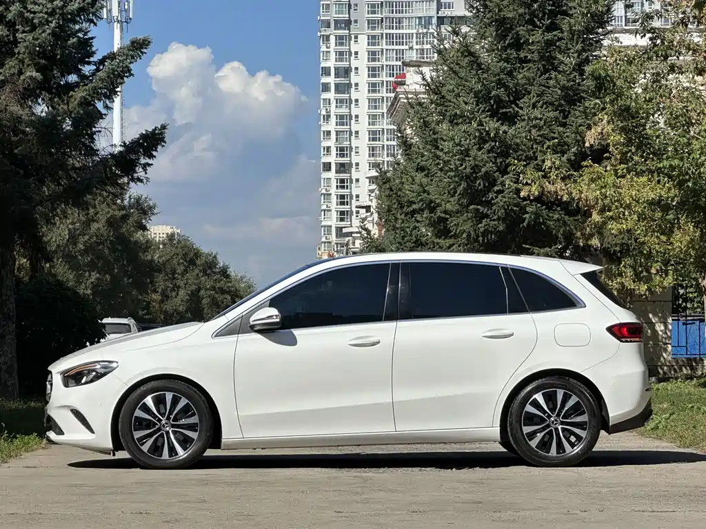Mercedes-Benz B-Class — миниатюра 4