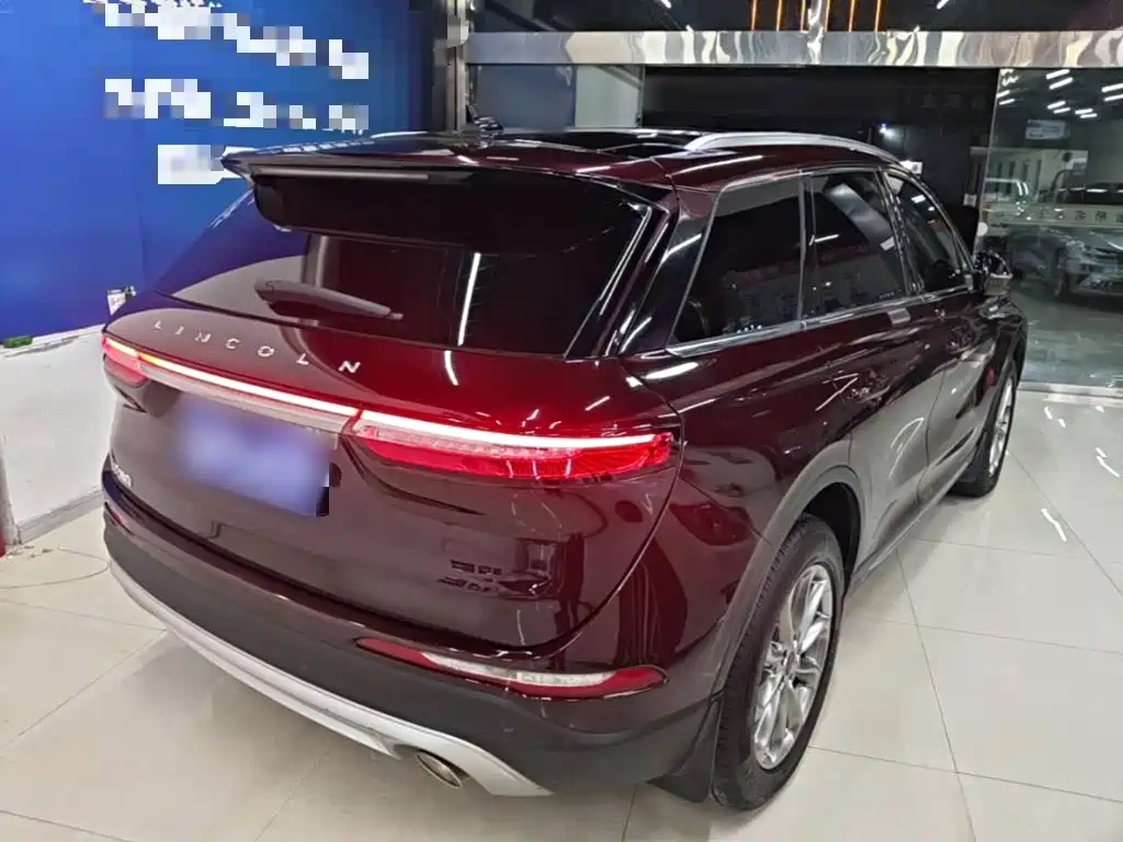 Lincoln Corsair — миниатюра 7