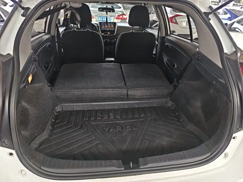 Toyota Yaris L — миниатюра 19