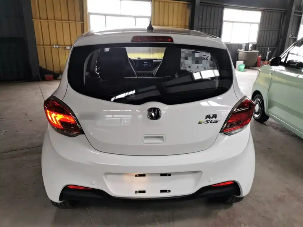 Changan Benben E-Star — миниатюра 6