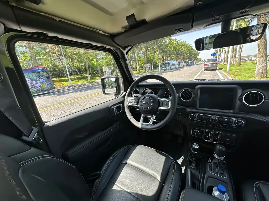 Jeep Gladiator — миниатюра 22