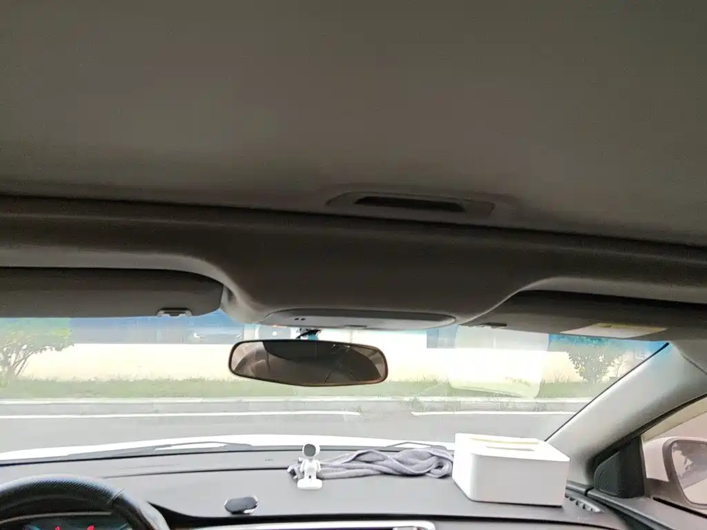 Buick Excelle — миниатюра 15