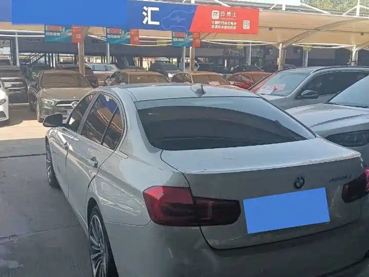 BMW 3 Series — миниатюра 11