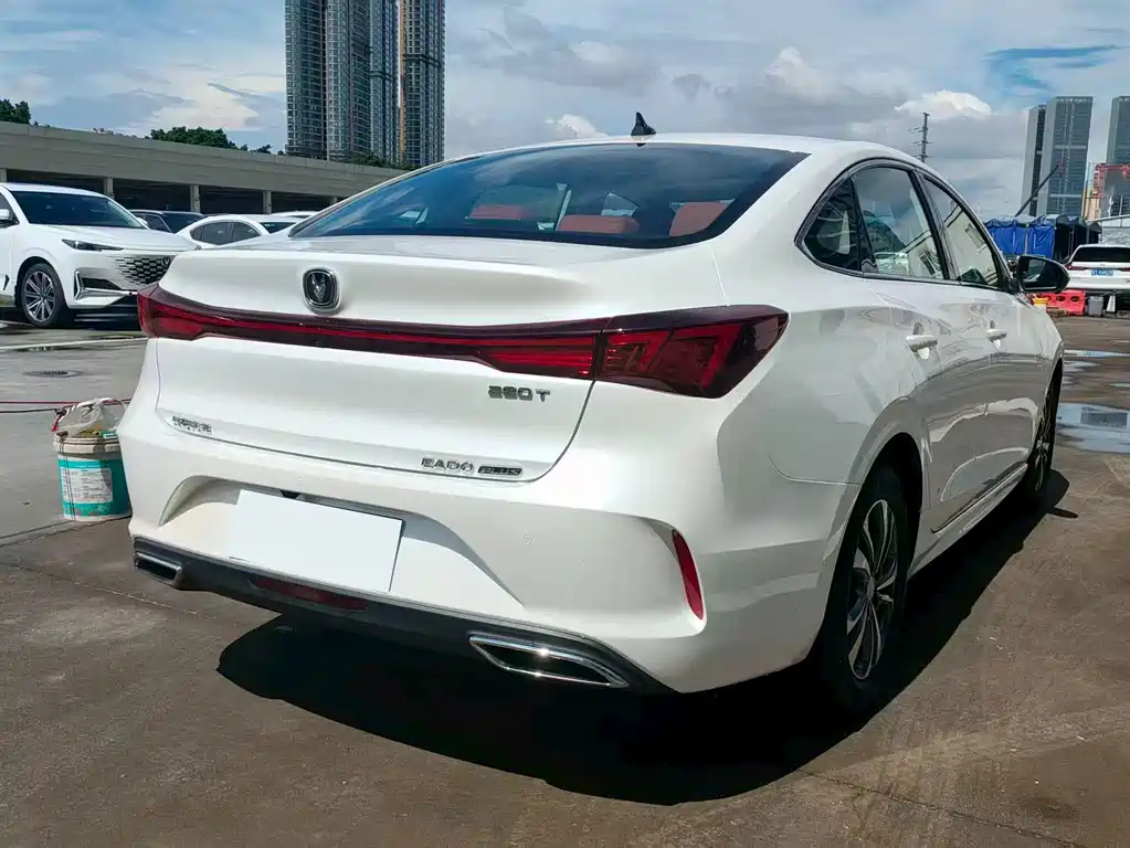 Changan Eado — миниатюра 12