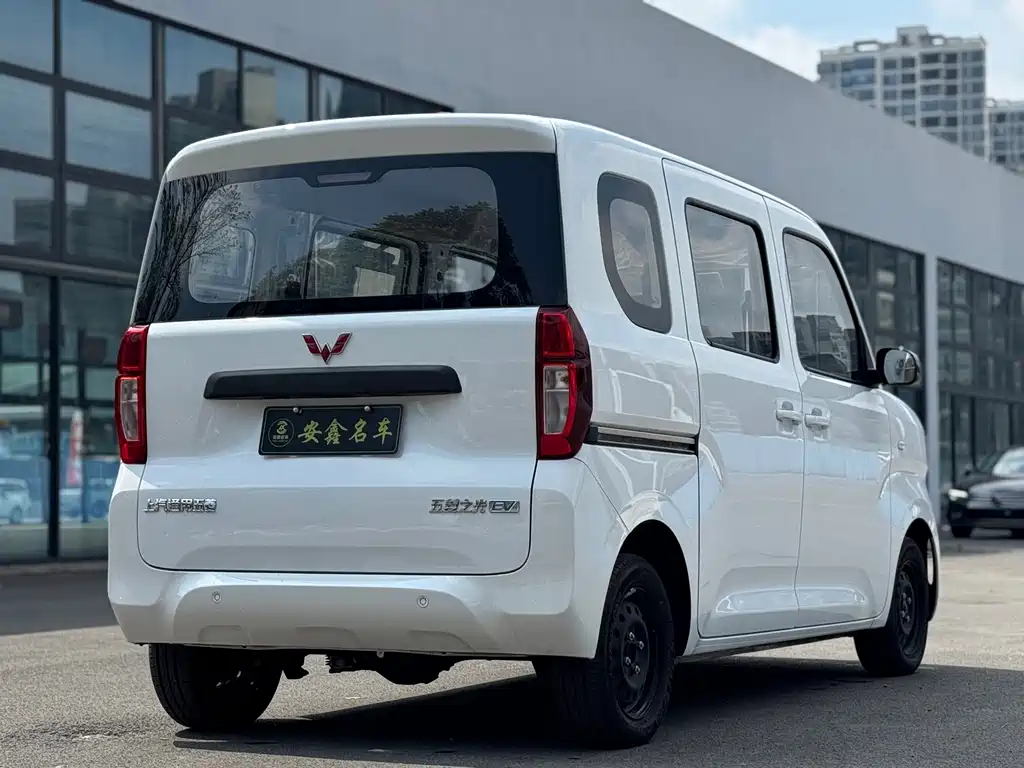 Wuling Zhiguang EV — миниатюра 5