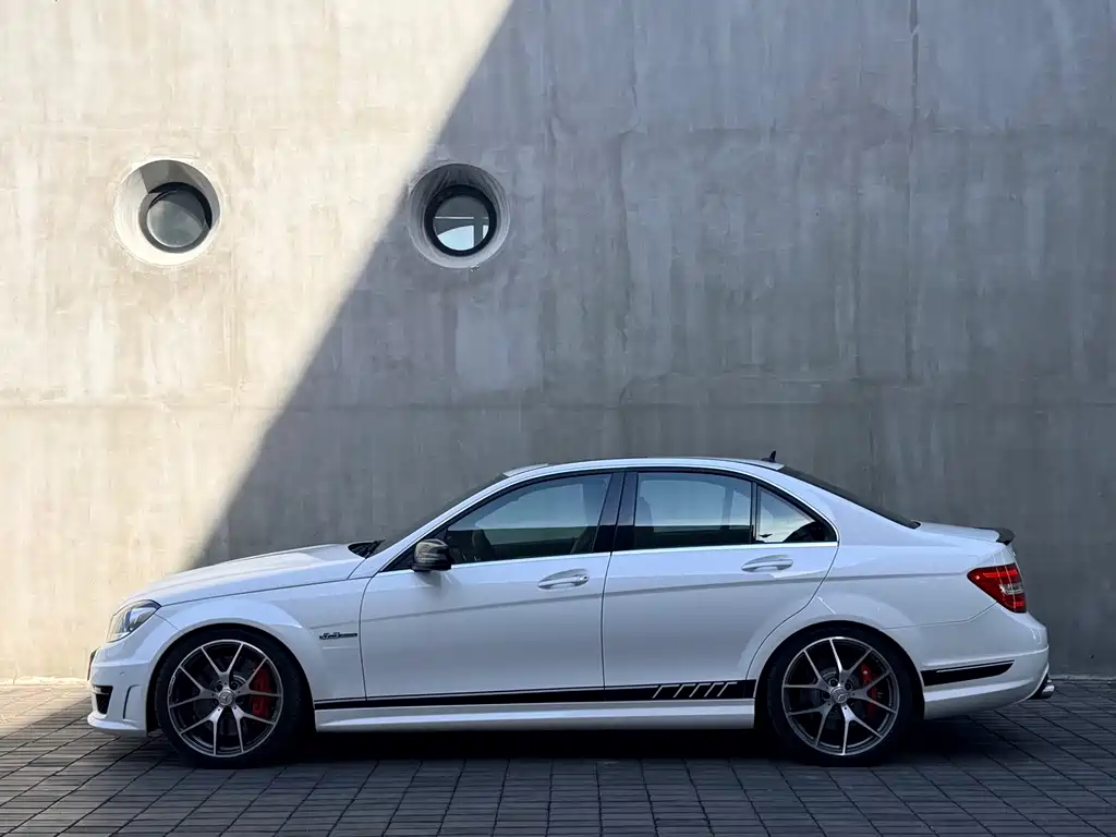 Mercedes-Benz C-Class AMG — миниатюра 10