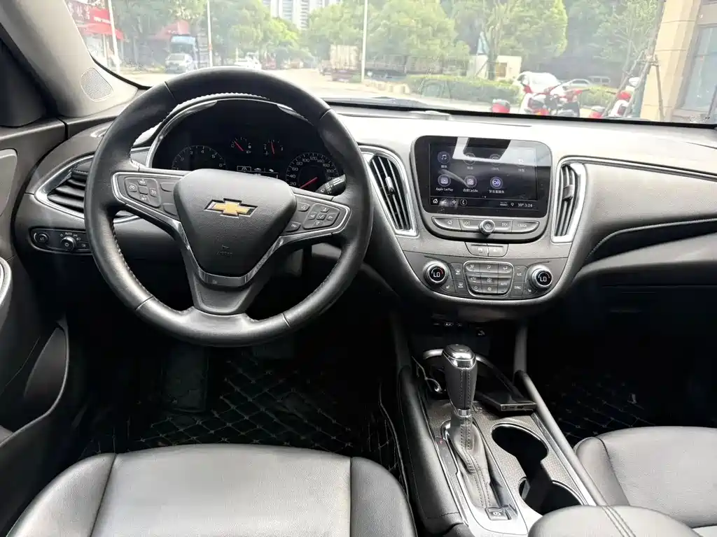 Chevrolet Malibu XL — миниатюра 5