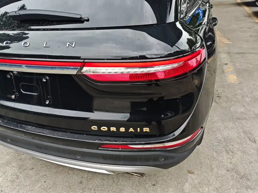 Lincoln Corsair — миниатюра 8