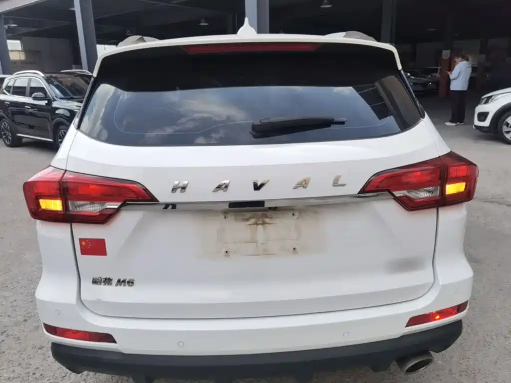 Haval M6 — миниатюра 6